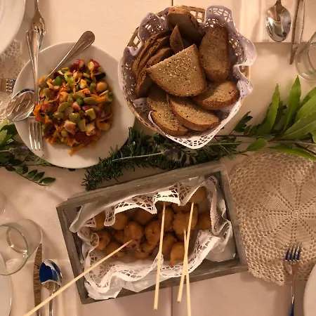 منزل ريفي Podere Santa Chiara
